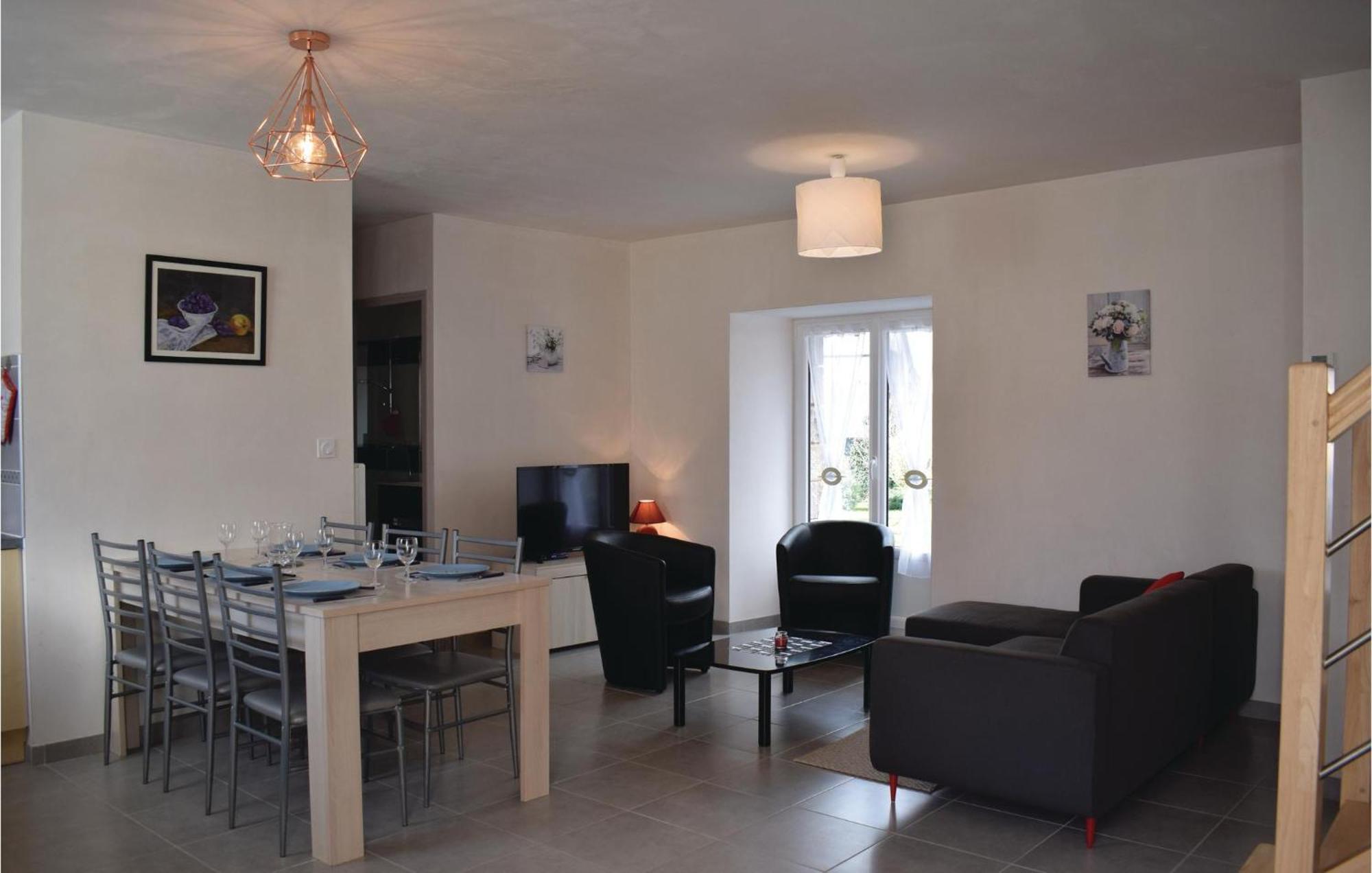 Gorgeous Home In Saint Alban With Kitchen Esterno foto