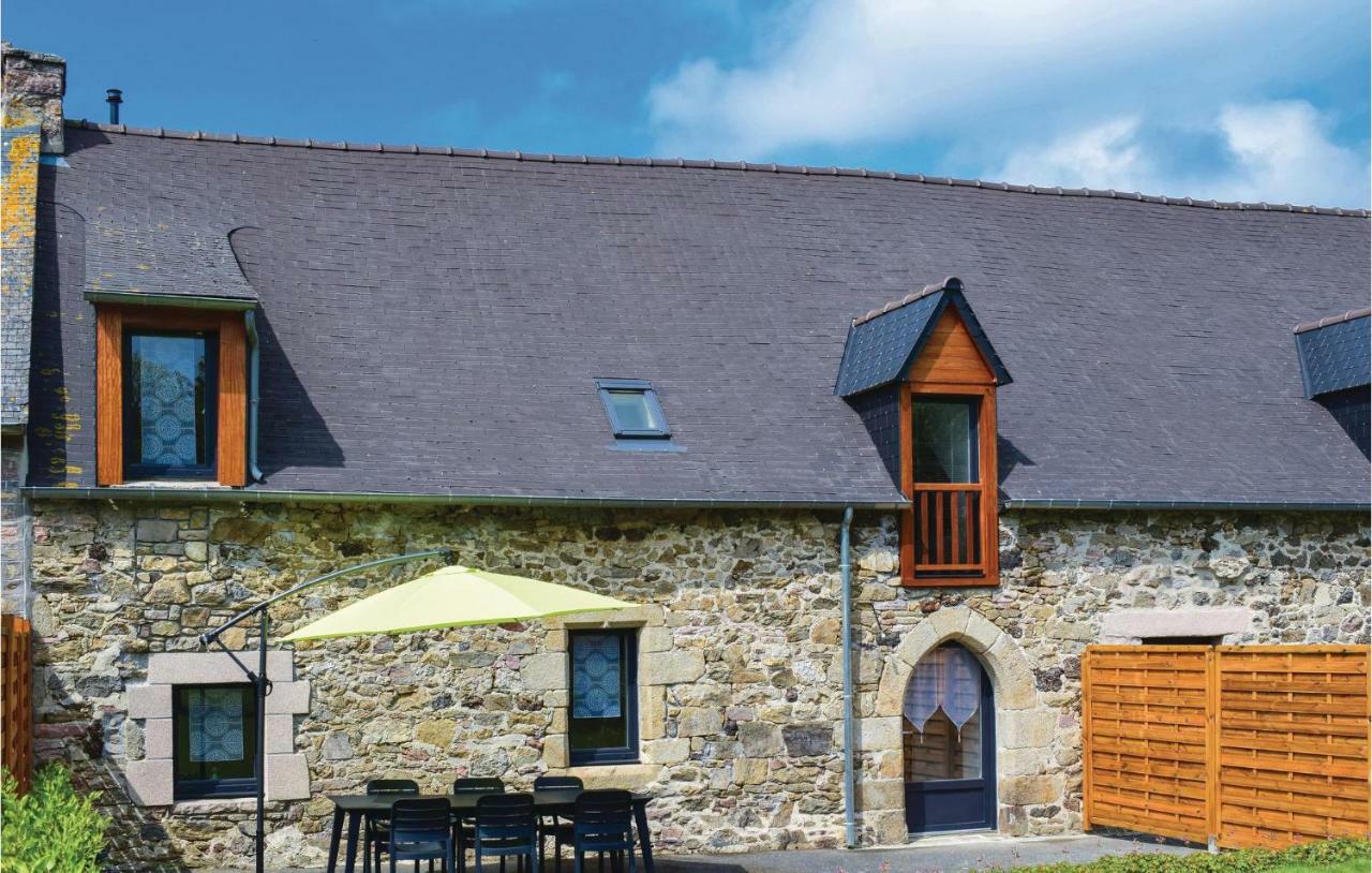 Gorgeous Home In Saint Alban With Kitchen Esterno foto